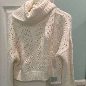 White garage short sweater with turtle neck